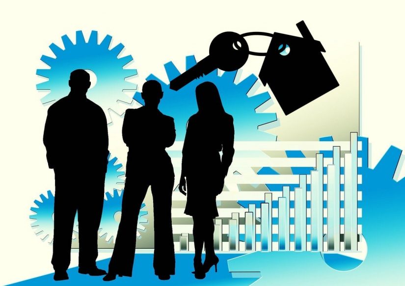 businessmen-384741_1280-min созаемщик по ипотеке